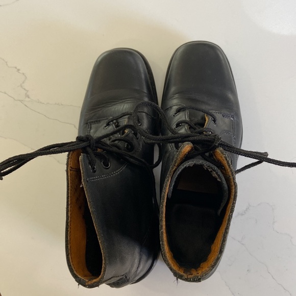 Vintage Frye Lace up Boot - Picture 2 of 6